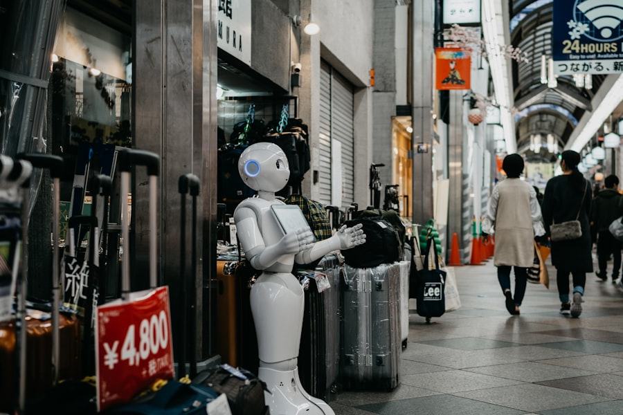AE-P4 Supply robot restocking amenities
